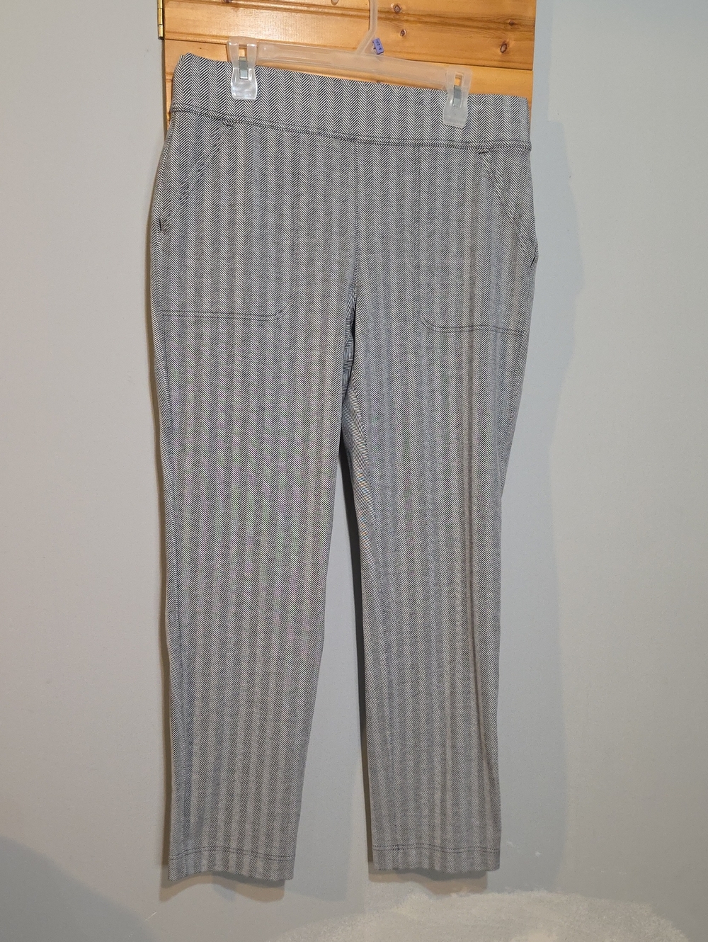 Duluth Trading Co Women's Noga Naturale Grey Herringbone Pull-On Pants Sz L x 31
